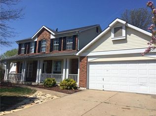 913 Weatherstone Dr, Saint Charles, MO