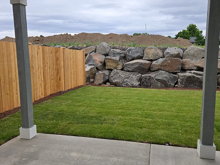 605 NE Mitchell St #MAIN — Photo 20
