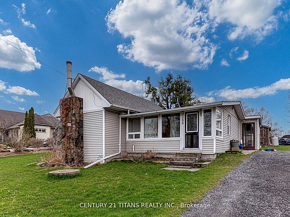 2nd image of 130 W Beach Rd