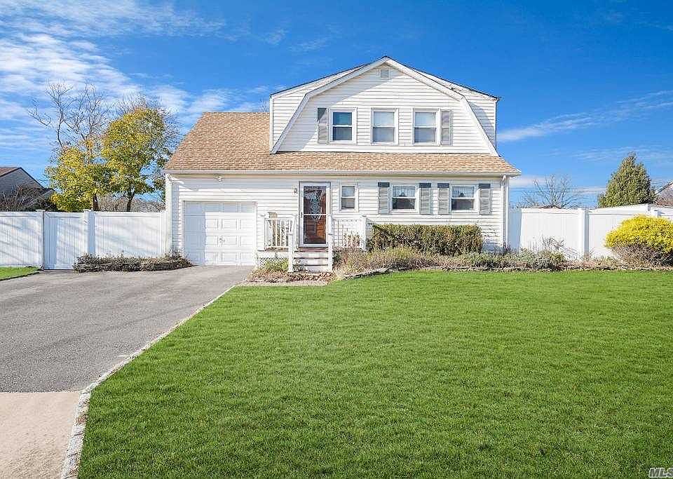 1st image of 36 Oneida Ave