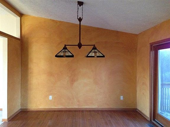 4th image of 6322 W 135th Pl