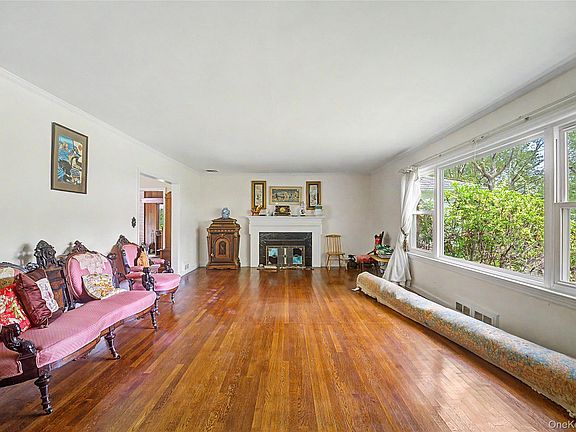 5th image of 10 Hampton Rd