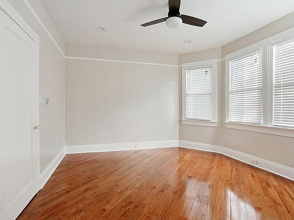 5th image of 2735 Octavia St #A