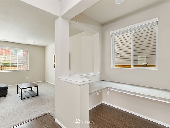 3rd image of 3120 Gladiator Street NE #34