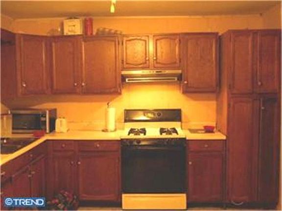 2nd image of 2222 48th St