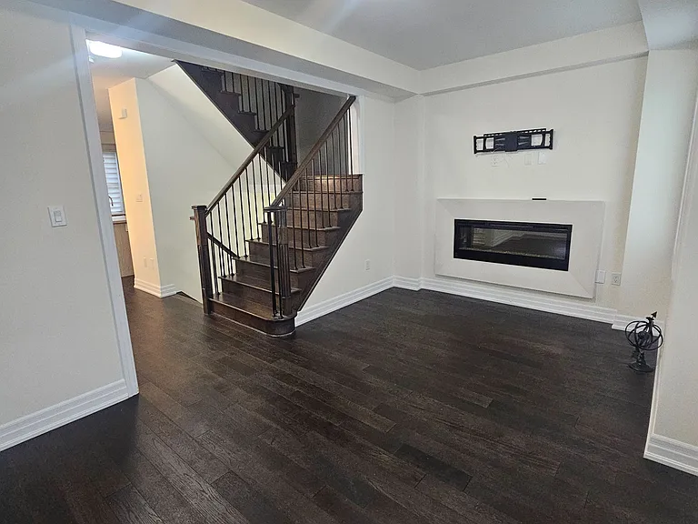 29 Amherst Cir — Photo 16
