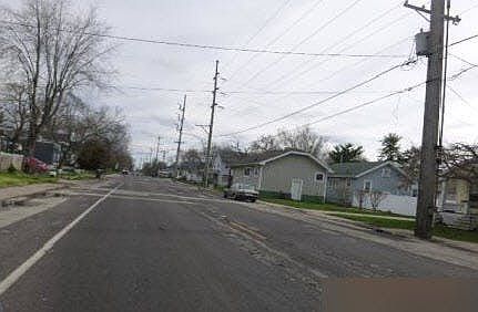 5th image of 3008 N Wisconsin Ave