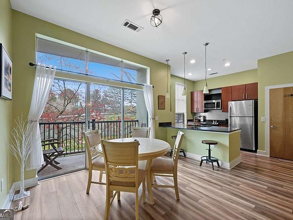 5th image of 2630 Talley St Unit 217