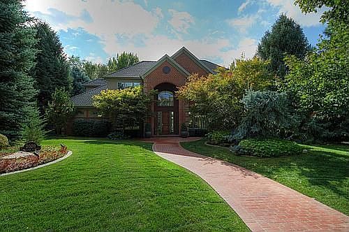 1st image of 2020 E Walker Ln