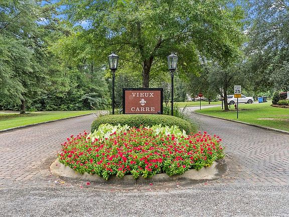 3rd image of 207 Royal Orleans Ct