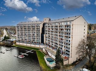 65 Lake Ave APT 216, Worcester, MA 01604