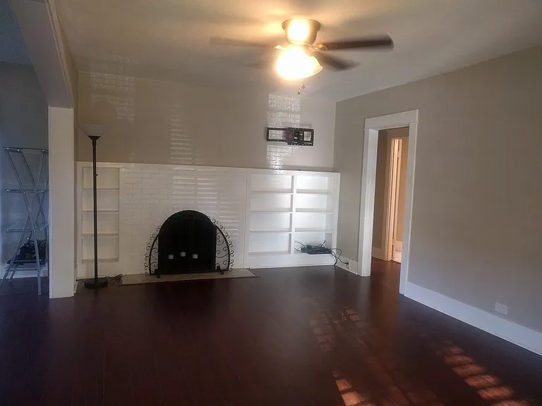 537 Auburn St — Photo 5