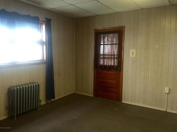 4th image of 609 4th Ave