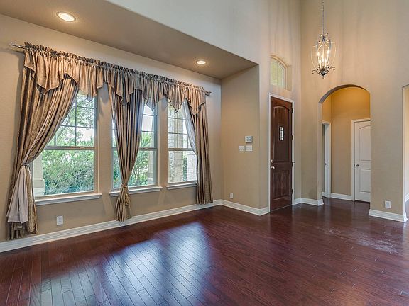 2nd image of 9031 Cinnabar Ct