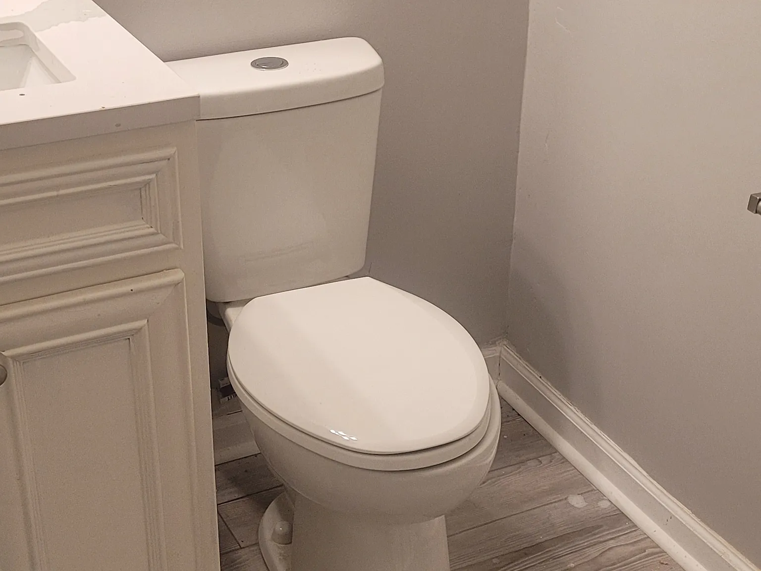 3 bed, 2.5 bath, 1466 sqft, $1,800 — Photo 3