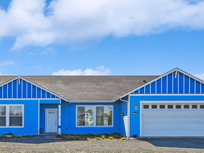 891 Seabird Dr SW, Bandon, OR, 97411