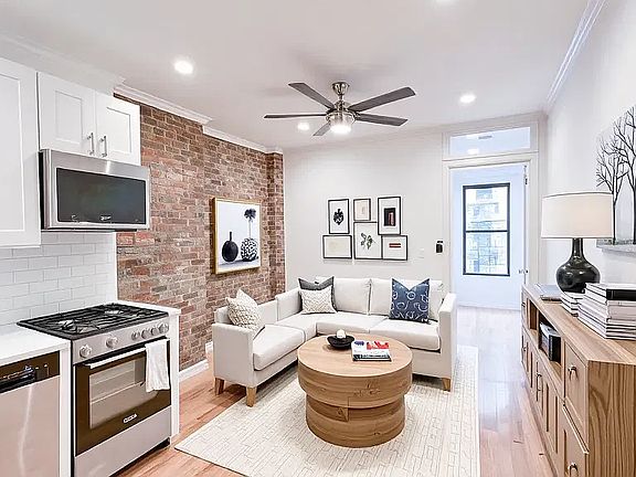 2nd image of 163 Rivington St #10A