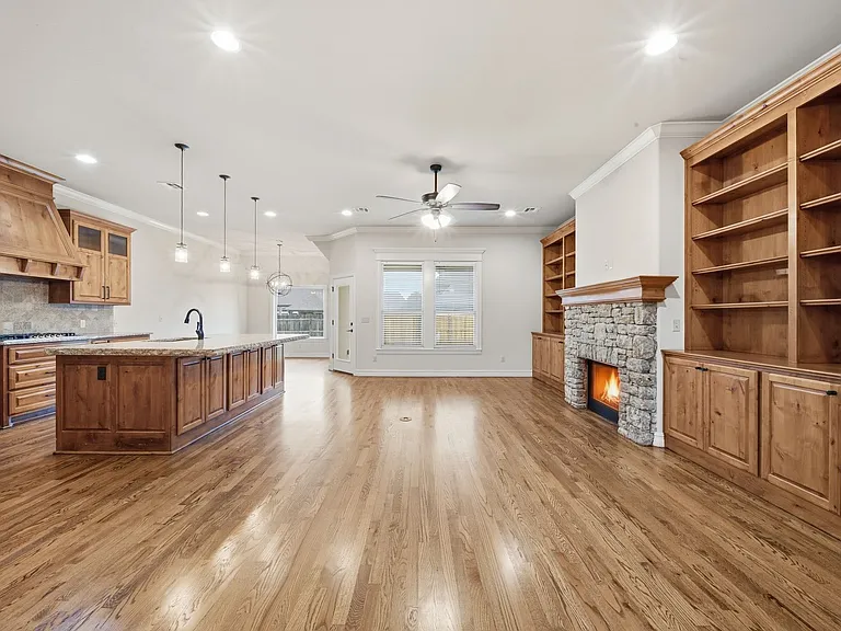 12814 S Birch St — Photo 8