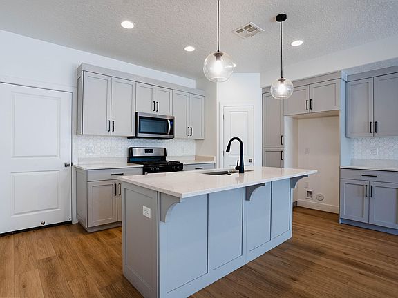 3rd image of 2741 E Gray Birch Dr