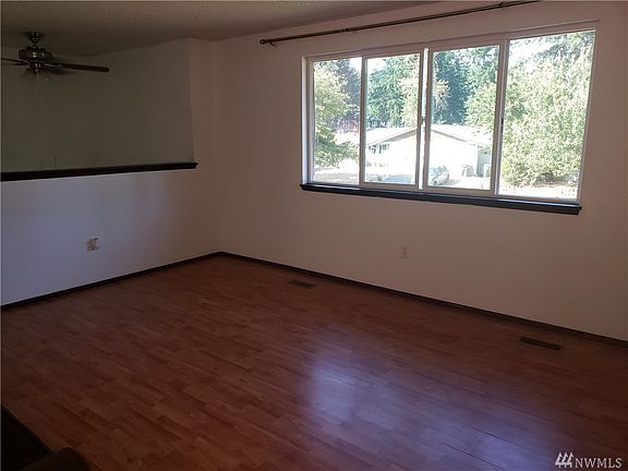 3rd image of 1910 150th St E
