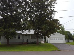 14 Lessard St, Winslow, ME 04901