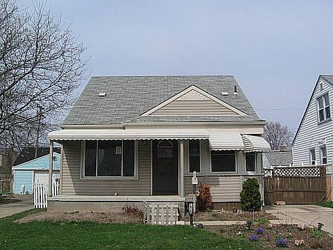 1st image of 1576 McLain Ave