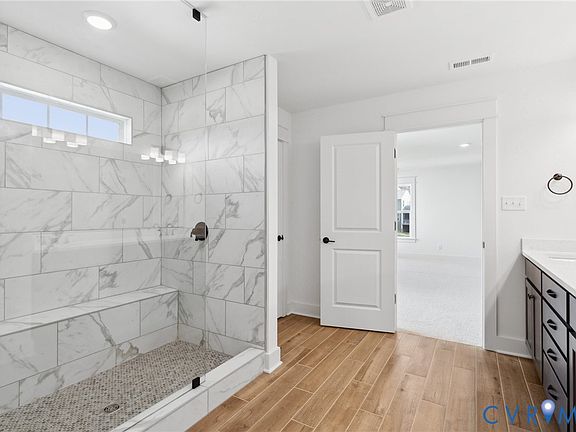 4th image of 16751 Chesler Way