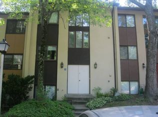 11960 Barrel Cooper Ct, Reston, VA 20191