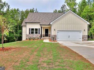 356 Tara Ct, Mansfield, GA 30055