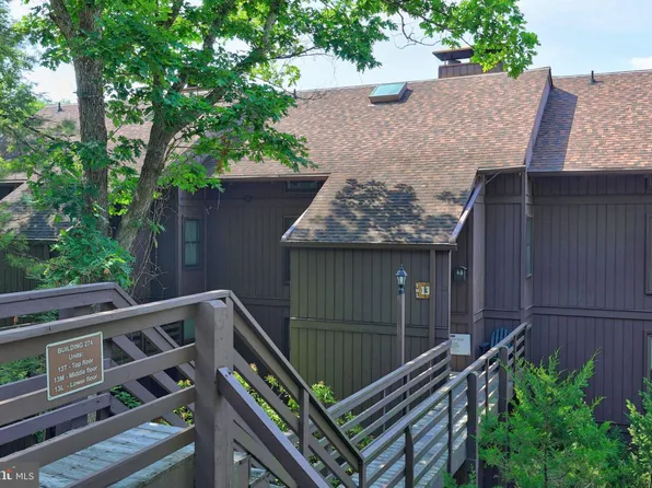 274 The Hill Rd #13-A, Basye, VA 22810