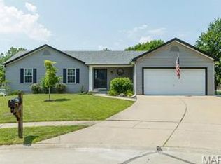 897 Whispering Windsong Dr, O Fallon, MO 63366
