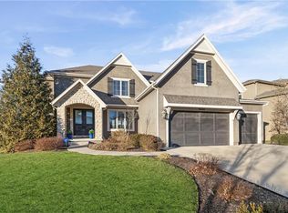 9600 W 164th St, Overland Park, KS 66085