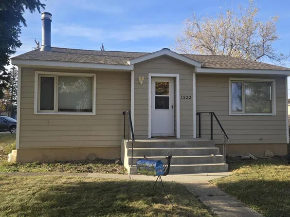 1322 W Broadway St, Lewistown, MT 59457