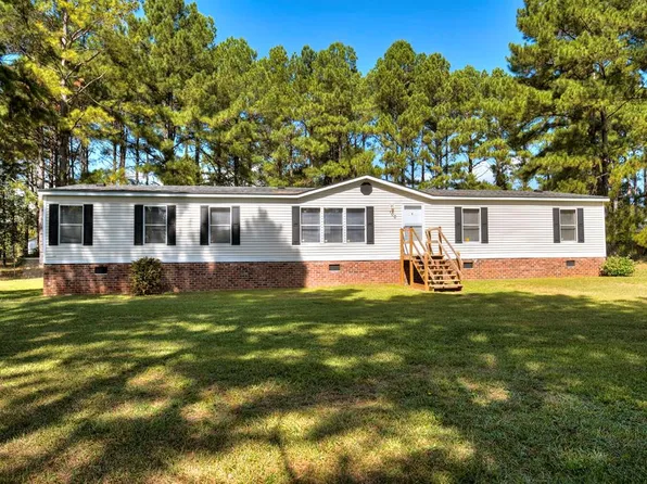 100 Executive Cir, Dalzell, SC 29040