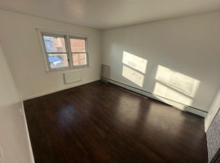 10526 78th St FLOOR 2, Ozone Park, NY 11417