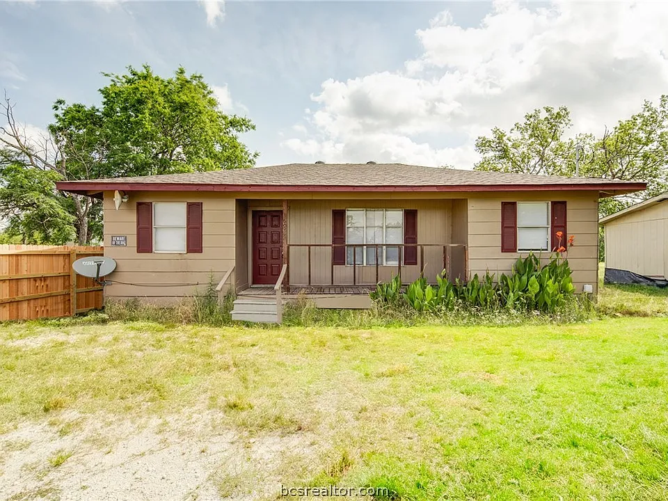 16077 State Highway 36 S