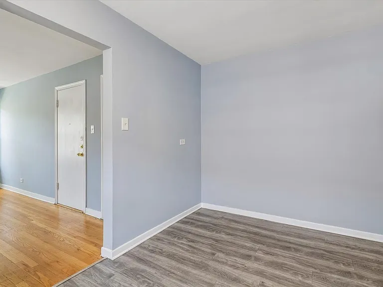 9116 Keating Ave #2B — Photo 5