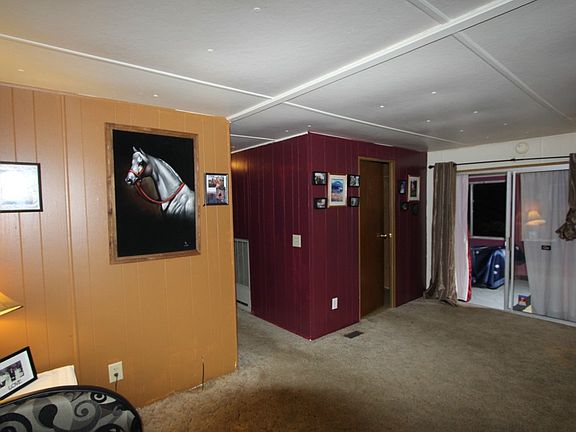 3rd image of 1802 S Hoquiam Ln