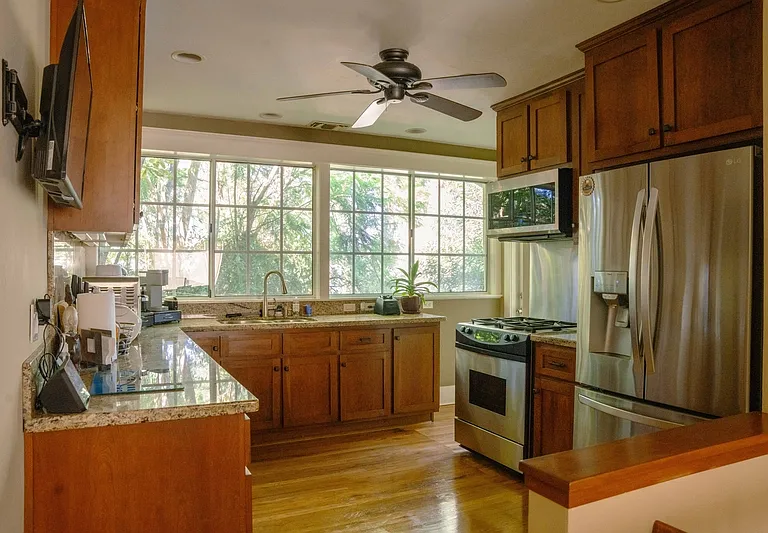 3675 Eagle St — Photo 11
