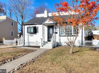 138 Warren Ave, Bellmawr, NJ 08031