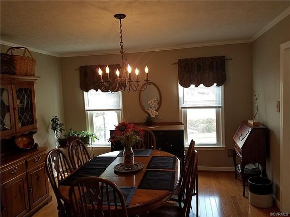 4th image of 9212 Trumpet Ct