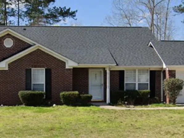 9631 Carolina Dr, Jonesboro, GA 30238