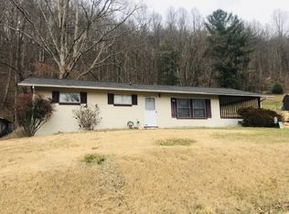 380 Meadow Lark St, Weber City, VA 24290