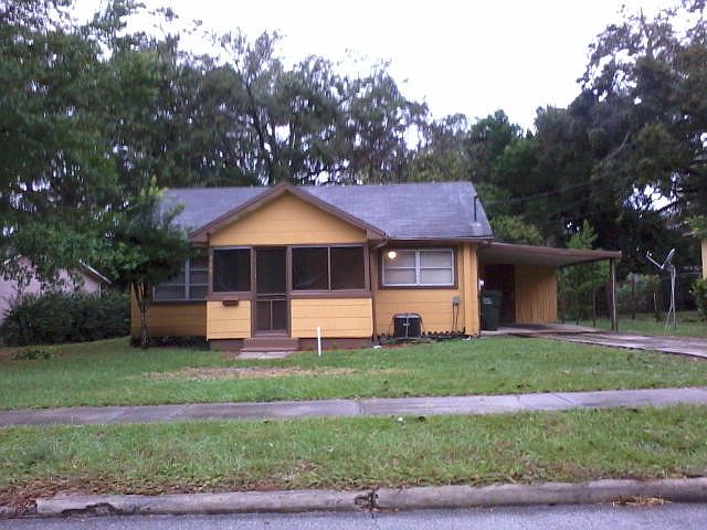 2nd image of 929 Central Ave
