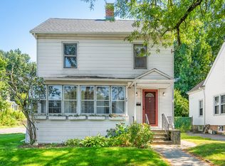 58 Ford St, Hamden, CT 06517