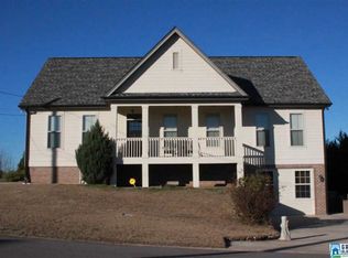 1032 9th St, Pleasant Grove, AL 35127