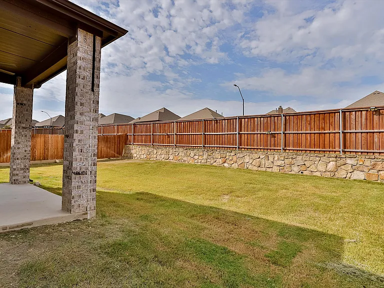 253 Gill Point Ln — Photo 34