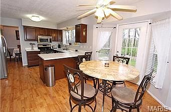 3rd image of 54 Georgetown Cir