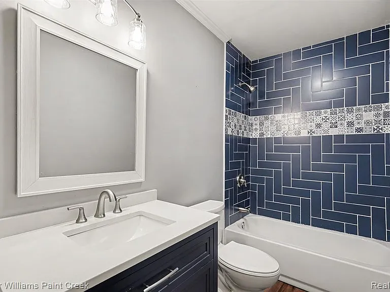 4846 E Stonegate Cir — Photo 29