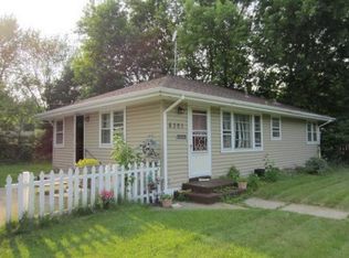 6301 Quebec Ave N, Brooklyn Park, MN 55428